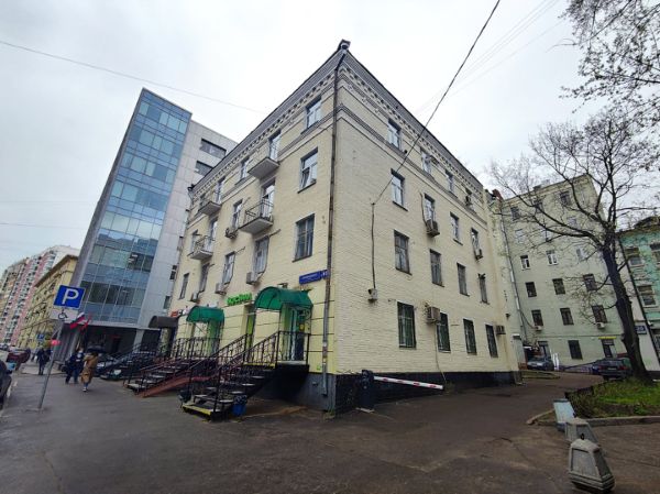 Офисное здание на ул. Гиляровского, 40