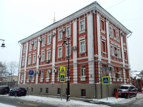 Административное здание в 1-м Кадашёвском переулке, 9с1