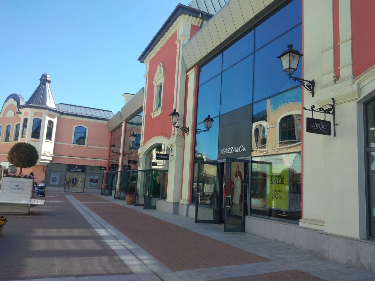 ТЦ Outlet Village Белая Дача (Аутлет Вилладж Белая Дача) (8с15) – аренда и  продажа торговых помещений в Торговом центре Outlet Village Белая Дача  (Аутлет Вилладж Белая Дача) (8с15), Московская область, Котельники,  Новорязанское