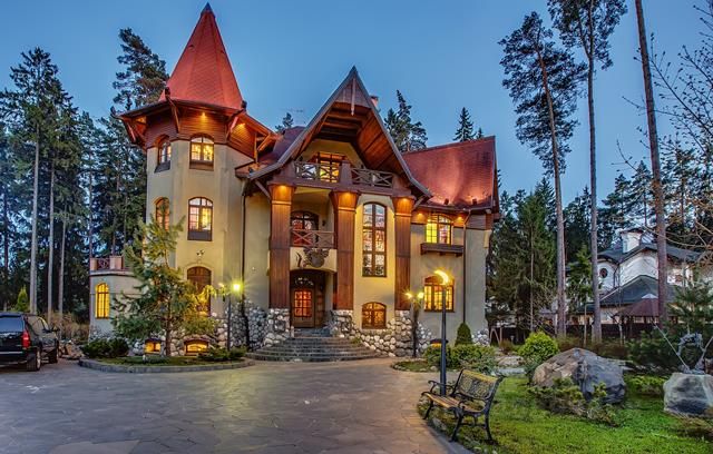 Снять дом 1000м² Московская область, Одинцовский городской округ, Бородки деревня, Грибово коттеджный поселок м. Одинцово - база ЦИАН, объявление 240899868