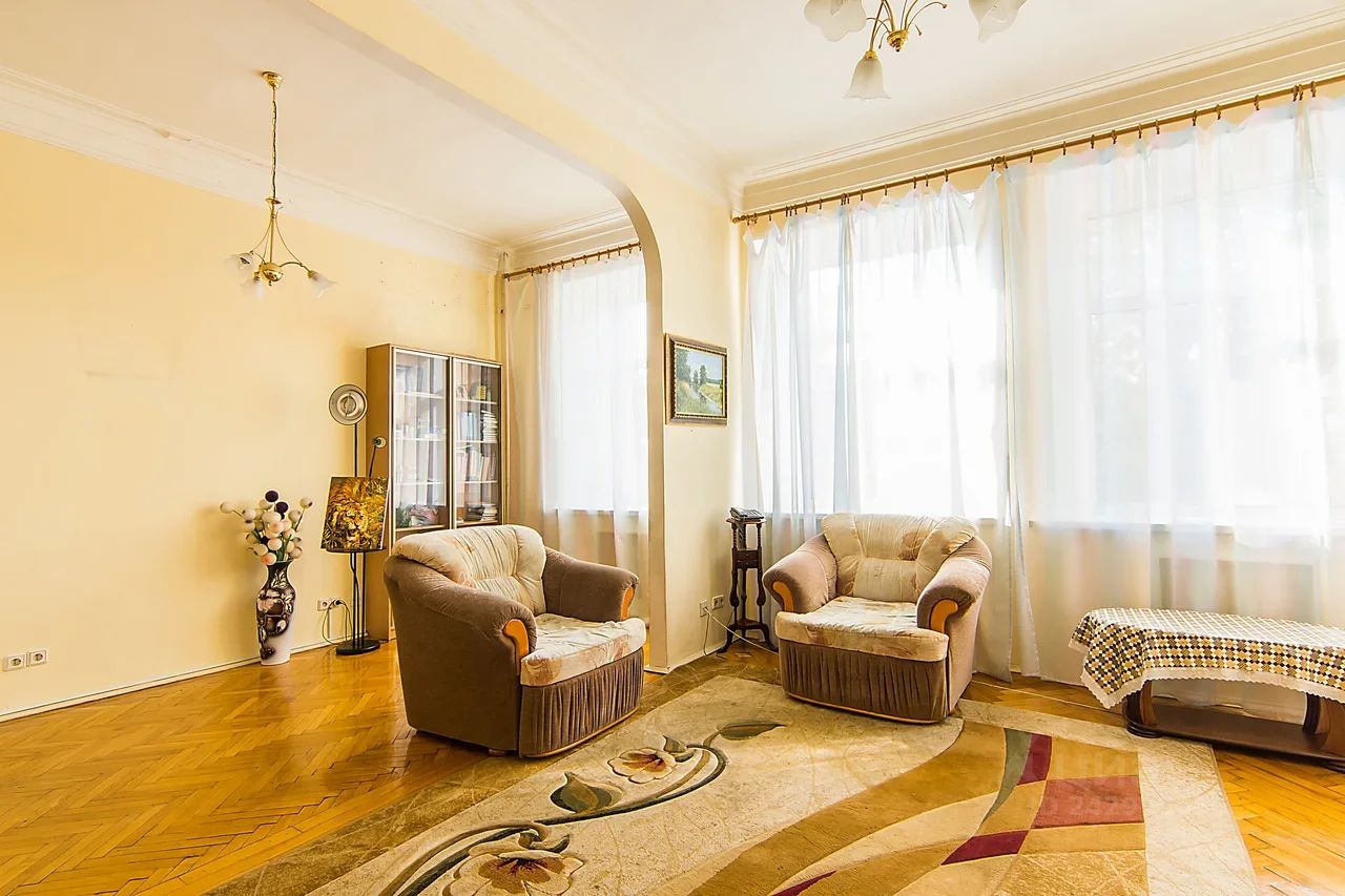 Продажа трехкомнатной квартиры 84.7м² ул. Чаплыгина, 1/12С1, Москва, ЦАО, р-н Басманный м. Чистые пруды - база ЦИАН, объявление 242990086