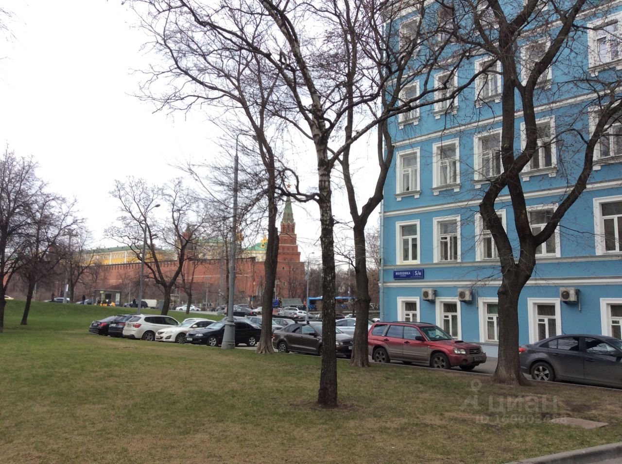 Продаю четырехкомнатную квартиру 99.5м² ул. Волхонка, 5/6С4, Москва, ЦАО, р-н Хамовники м. Боровицкая - база ЦИАН, объявление 169902488