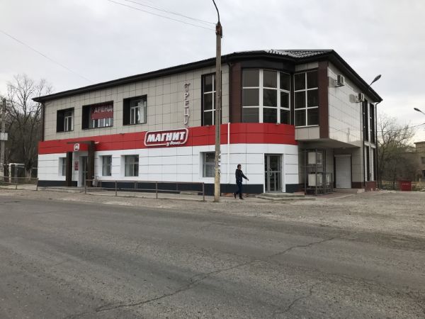 Торгово-офисный комплекс на ул. Парковая, 18