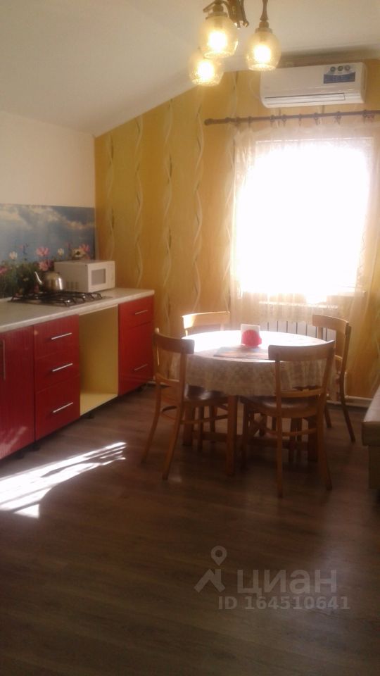 Аренда дома 120м² Эльтонская ул., Волгоград, Волгоградская область, р-н Дзержинский - база ЦИАН, объявление 164510641