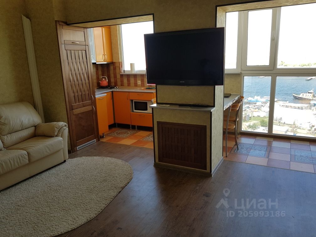 Продажа двухкомнатной квартиры 70м² ул. Рубежная, 18, Севастополь, р-н Гагаринский, Казачья Бухта микрорайон - база ЦИАН, объявление 205993186