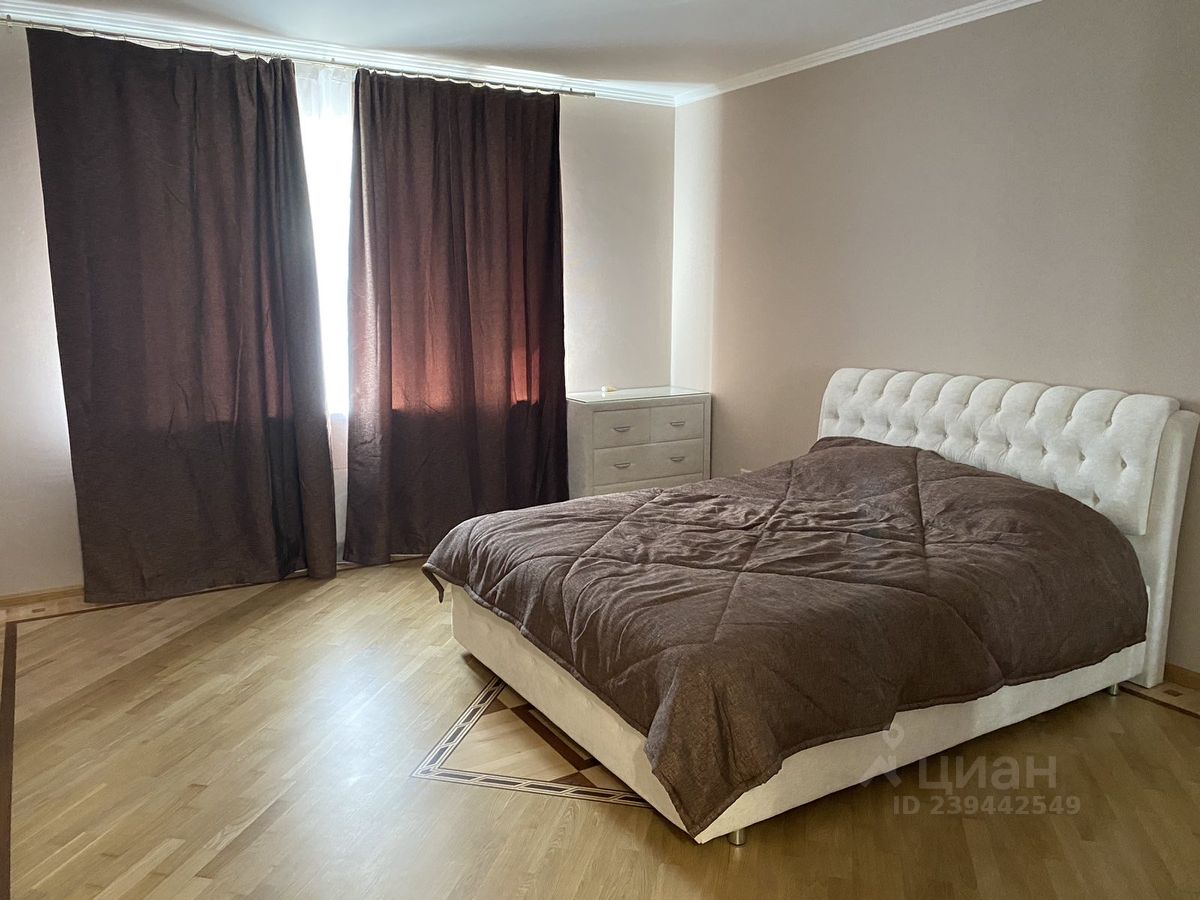 Снять однокомнатную квартиру 47м² Москва, НАО (Новомосковский), Щербинка, Южный квартал, 5 м. Остафьево - база ЦИАН, объявление 239442549