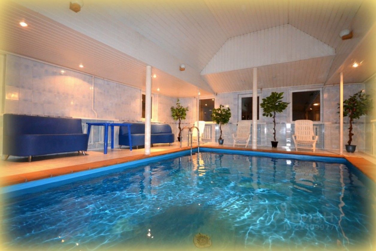 Вязовенька 25а смоленск. Загородный дом в подмосковье с бассейном. Дом с баней на сутки циан. Дом с баней на сутки циан. Яхрома улица водников.