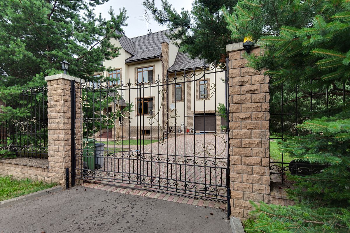 Продажа дома 890м² ул. Лесная, Москва, НАО (Новомосковский), Московский поселение, Картмазово деревня м. Саларьево - база ЦИАН, объявление 236640379