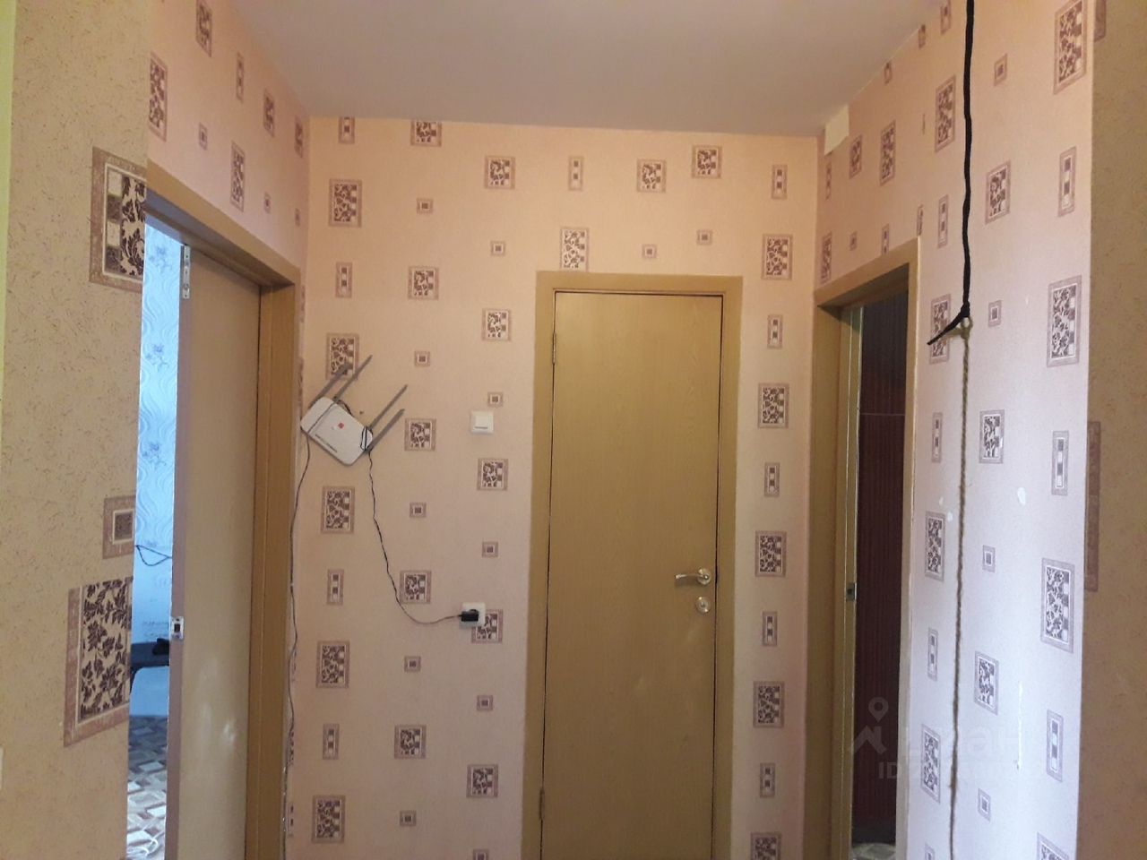 Продаю трехкомнатную квартиру 67м² ул. Братьев Кашириных, 157, Челябинск, Челябинская область, р-н Центральный, мкр. 33А - база ЦИАН, объявление 233680262