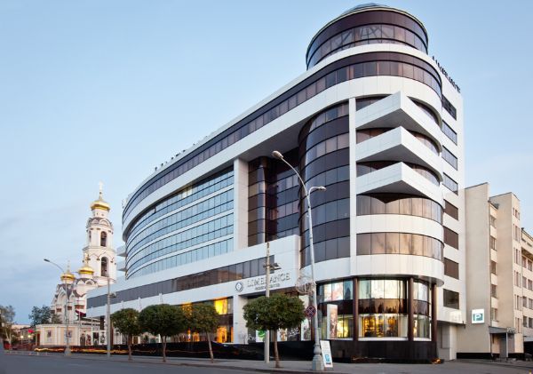 Торгово-офисный комплекс Limerance Fashion Center (Лимеранс Фэшн Центр)