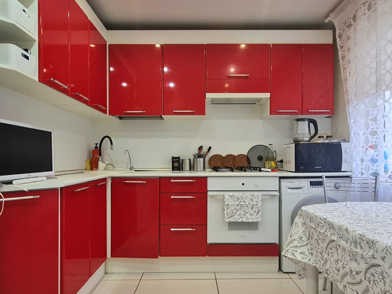 Продажа двухкомнатной квартиры 52.9м² ул. Химиков, 5, Кингисепп ...