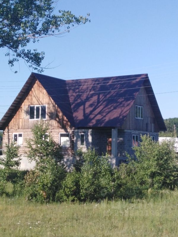 Дом в золоте. Золотаревка Пенза улица зеленая. Пензенская область р п Золотаревка ул Луговая 23.