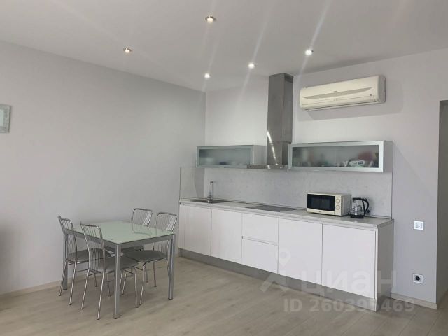 Сдается однокомнатная квартира за 120 000 рублей Краснодарский край, г Сочи, Курортный пр-кт, д 92/5