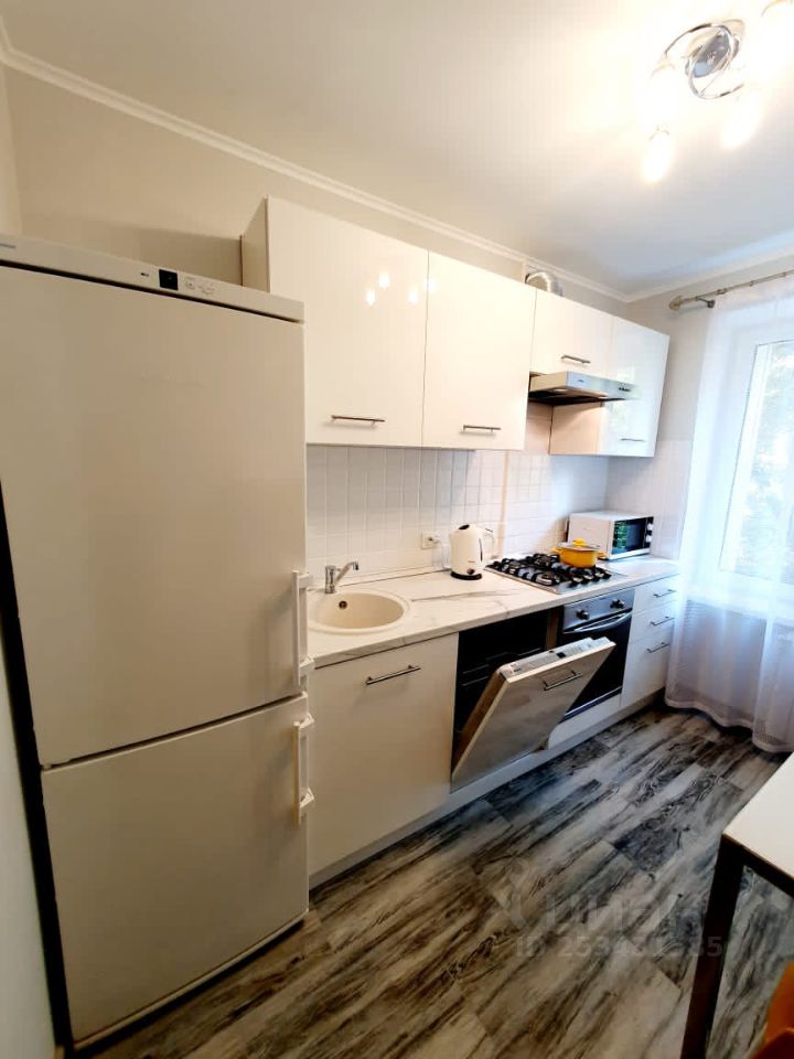 Снять двухкомнатную квартиру 38м² Шелепихинское ш., 17К2, Москва, ЦАО, р-н Пресненский м. Шелепиха - база ЦИАН, объявление 253431585