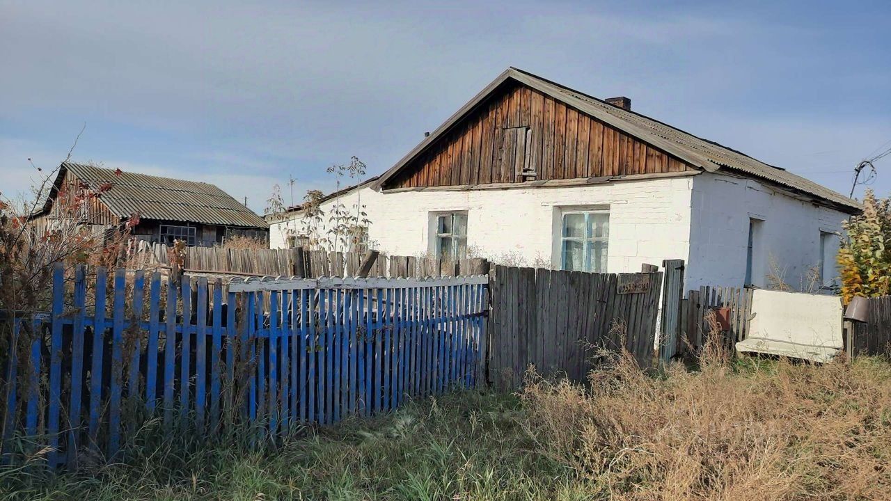 Южно подольск омская область. Село Соляное Черлакский район. Соляное Омская область. Село Соляное Омская область. Черлакский район село Соляное фото.