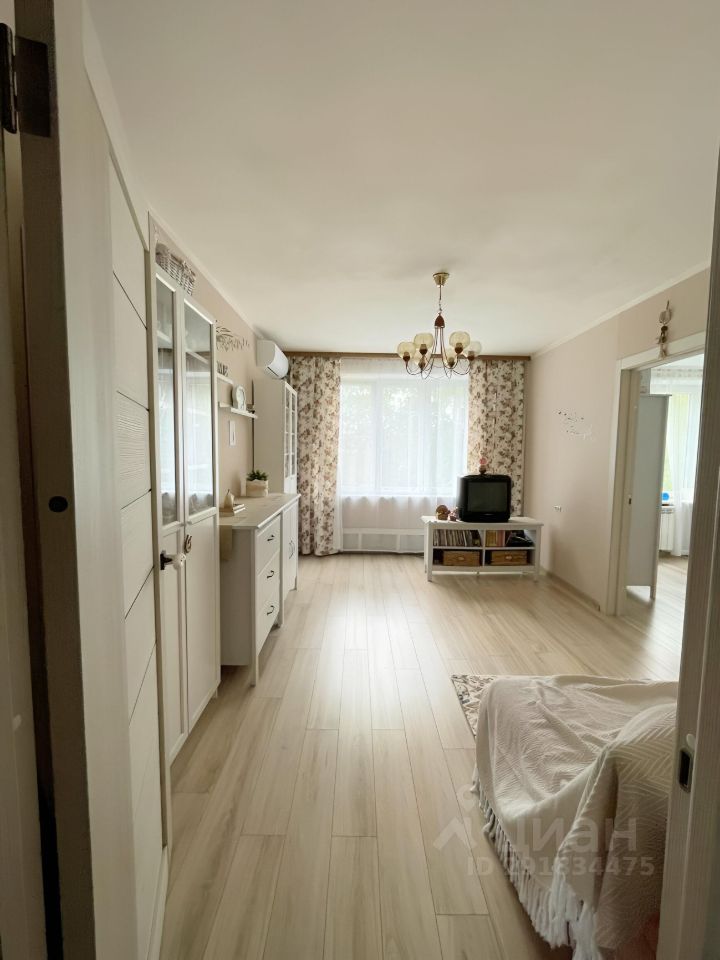 Продажа трехкомнатной квартиры 50м² Лихачевское ш., 12, Долгопрудный ...