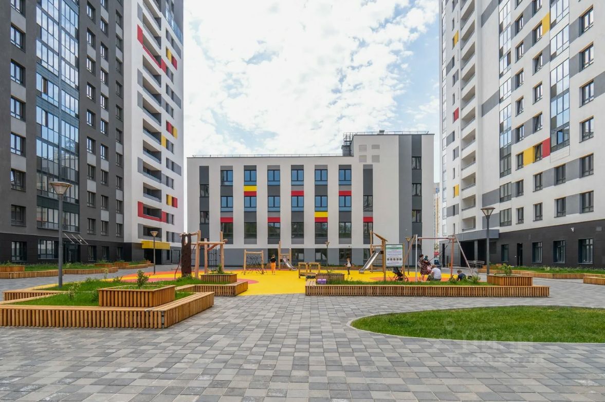 Lovely комсомольская ул 8 фото Продажа двухкомнатной квартиры 70.5м² ул. Комсомольская, 67, Екатеринбург, Сверд