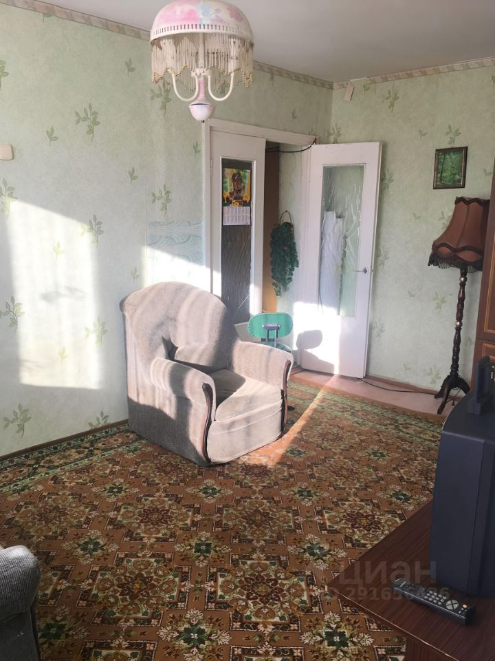 Купить трехкомнатную квартиру 53м² ул. Микрорайон, 18, Московская ...