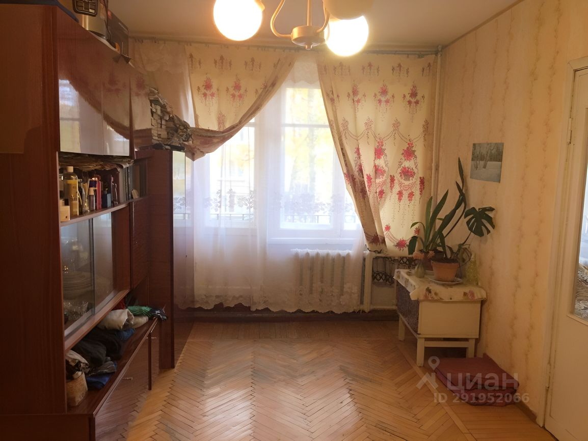 Продажа двухкомнатной квартиры 42м² Ленинградская область, Кингисепп ...