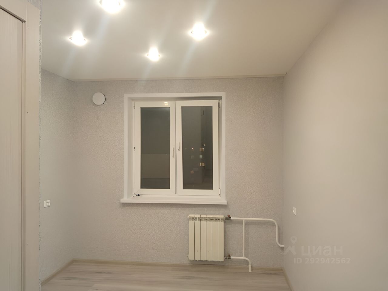 Продаю квартиру-студию 12м² ул. Щорса, 66, Красноярск, Красноярский ...