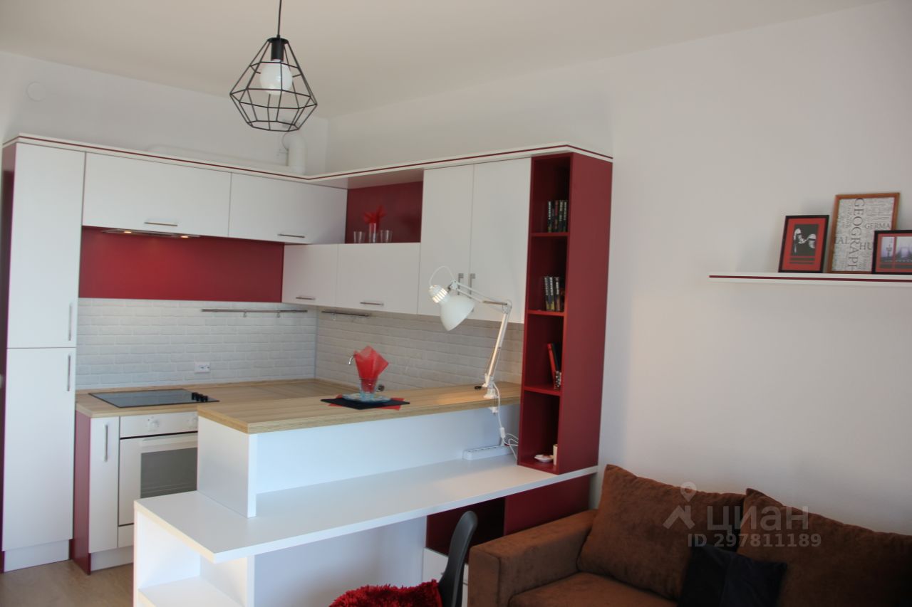 Комната в квартире. Квартира 43 м. Знамя октября дом 30. Ул. Березовая роща 56а квартира 40.