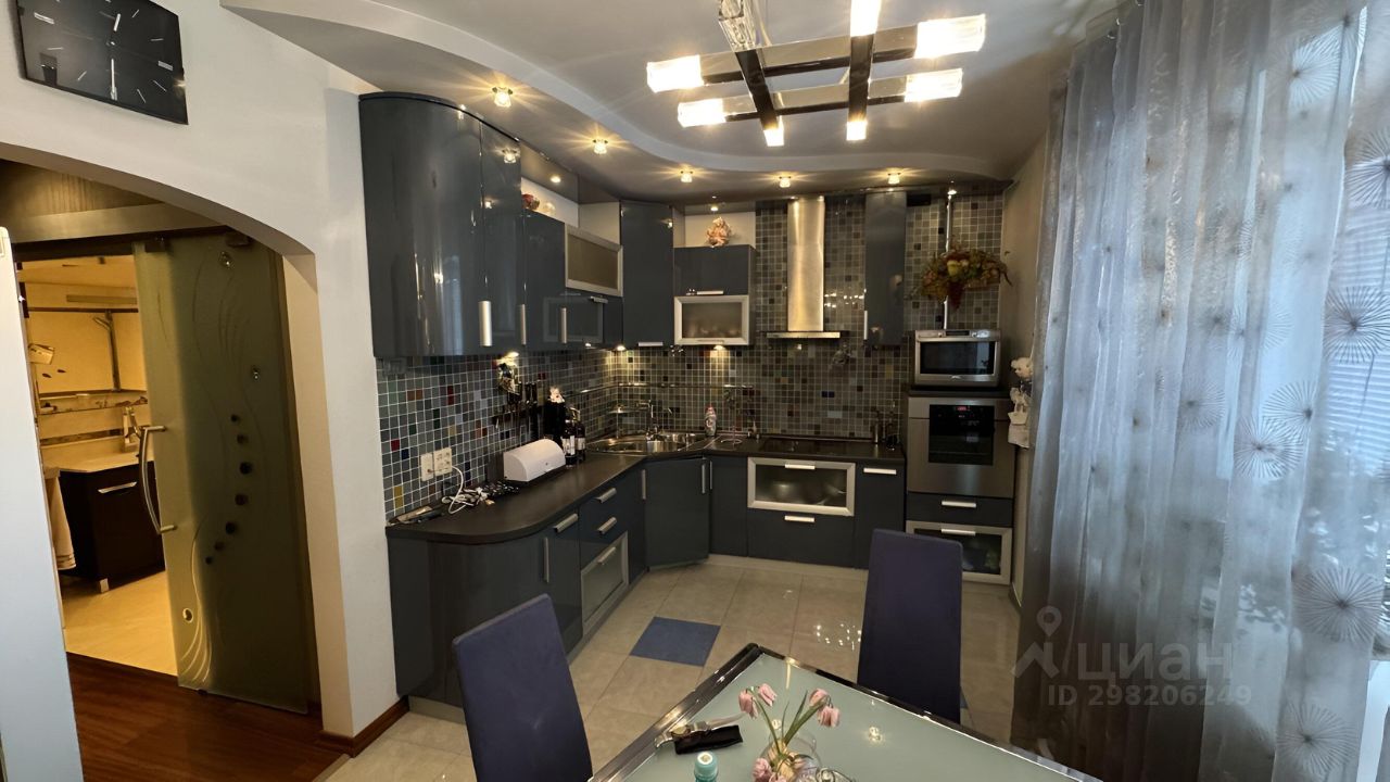 Купить трехкомнатную квартиру 107м² ул. Космонавтов, 47/7, Липецк ...