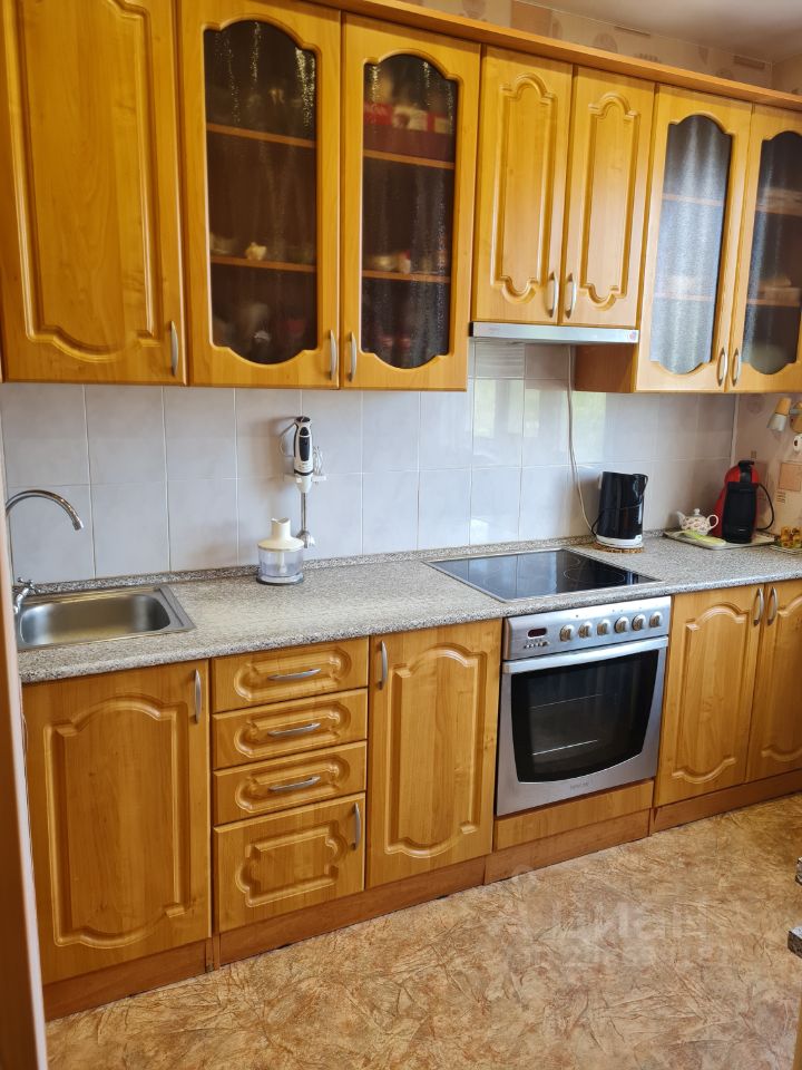 Продажа трехкомнатной квартиры 78.8м² Петровское ш., 1, Московская ...