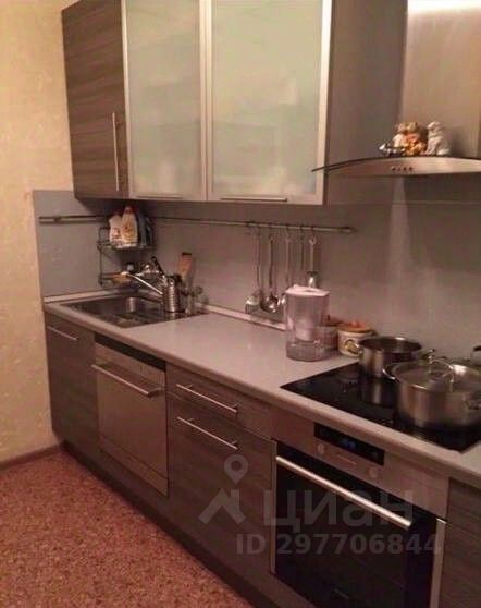 Квартира в дмитрове ул. Снять 1 комнатную квартиру в дмитрове. Волгостроевская улица 49 дмитров фото. Микрорайон аверьянова 9 дмитров. Дмитров сниму 2 квартиру.