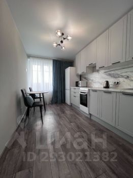 1-комн.кв., 38 м², этаж 13