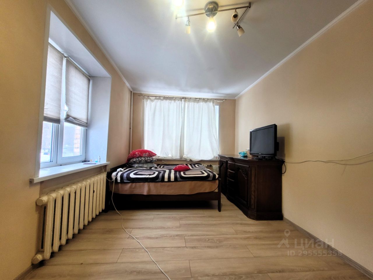 Продаю двухкомнатную квартиру 42.1м² Башиловская ул., 25, Москва, САО ...