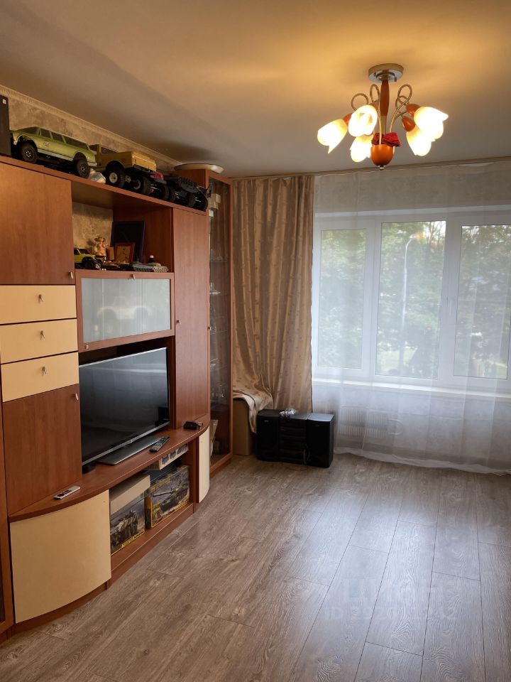 Продаю трехкомнатную квартиру 60.2м² Дубнинская ул., 30К2, Москва, САО ...