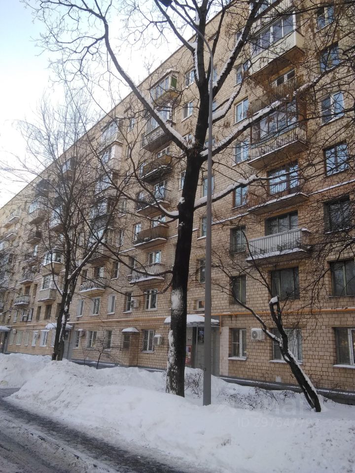 Гагарина 1 москва