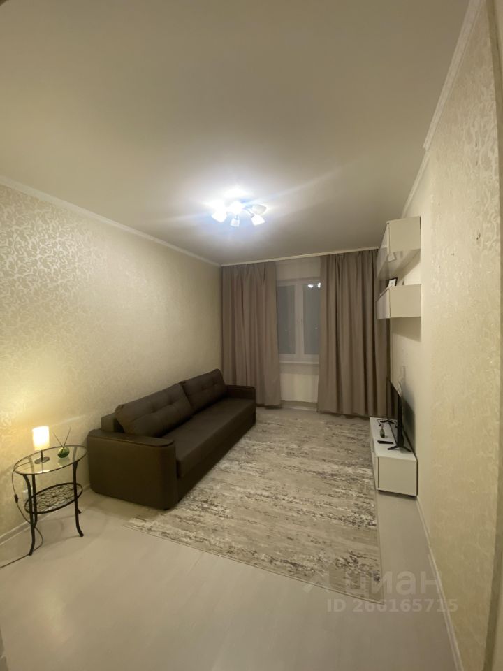 Снять однокомнатную квартиру 39.7м² Михневская ул., 8, Москва, ЮАО, р-н ...