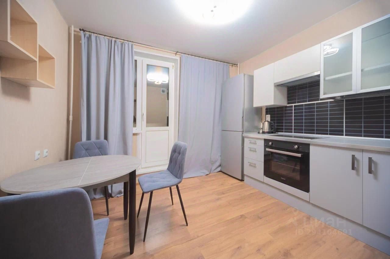 Снять однокомнатную квартиру 43м² Скобелевская ул., 12, Москва, ЮЗАО, р ...