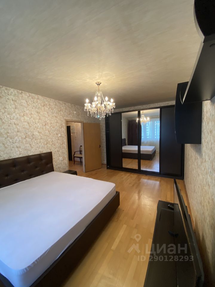 Снять однокомнатную квартиру 38м² ул. Авиаторов, 5, Москва, ЗАО, р-н ...