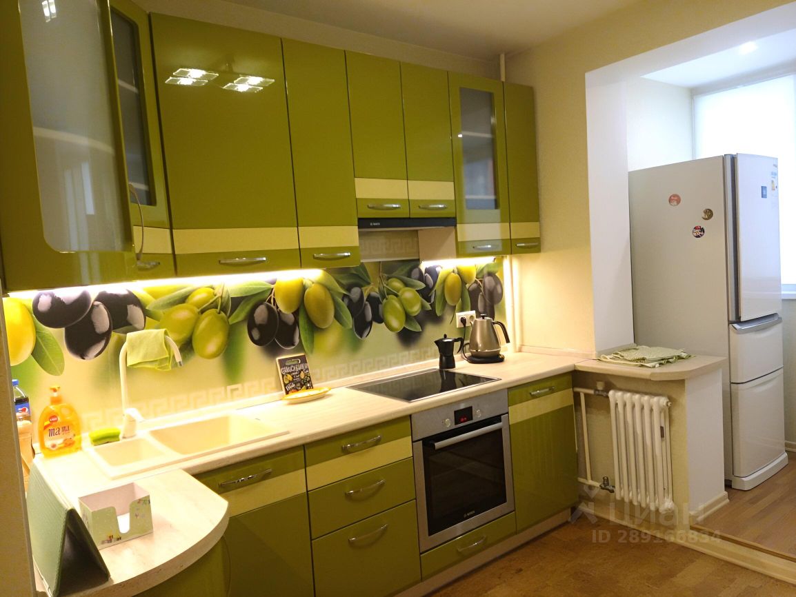 Сдам трехкомнатную квартиру 65.2м² ул. Лескова, 6, Москва, СВАО, р-н ...