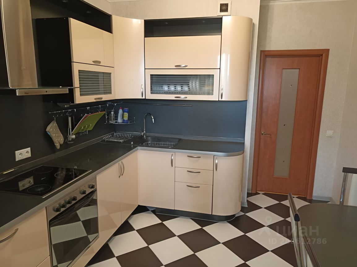 Снять двухкомнатную квартиру 55м² ул. Васильцовский Стан, 11, Москва ...