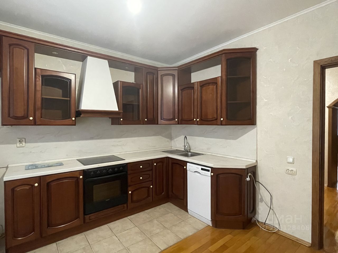 Продаю четырехкомнатную квартиру 100м² Носовихинское ш., 11, Реутов ...