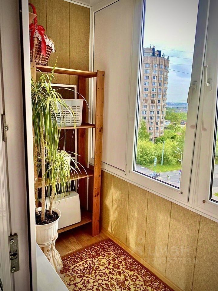 Купить трехкомнатную квартиру 63м² Будапештская ул., 114, Санкт ...