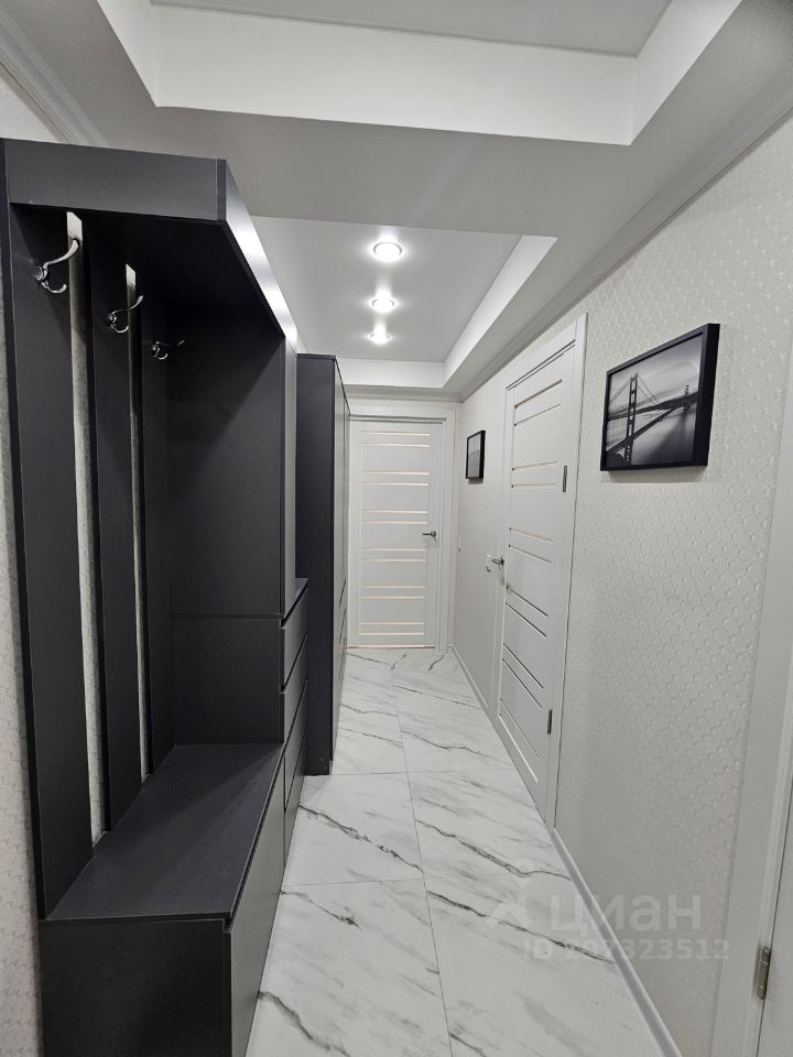 Продажа трехкомнатной квартиры 58м² Купчинская ул., 16К1, Санкт ...