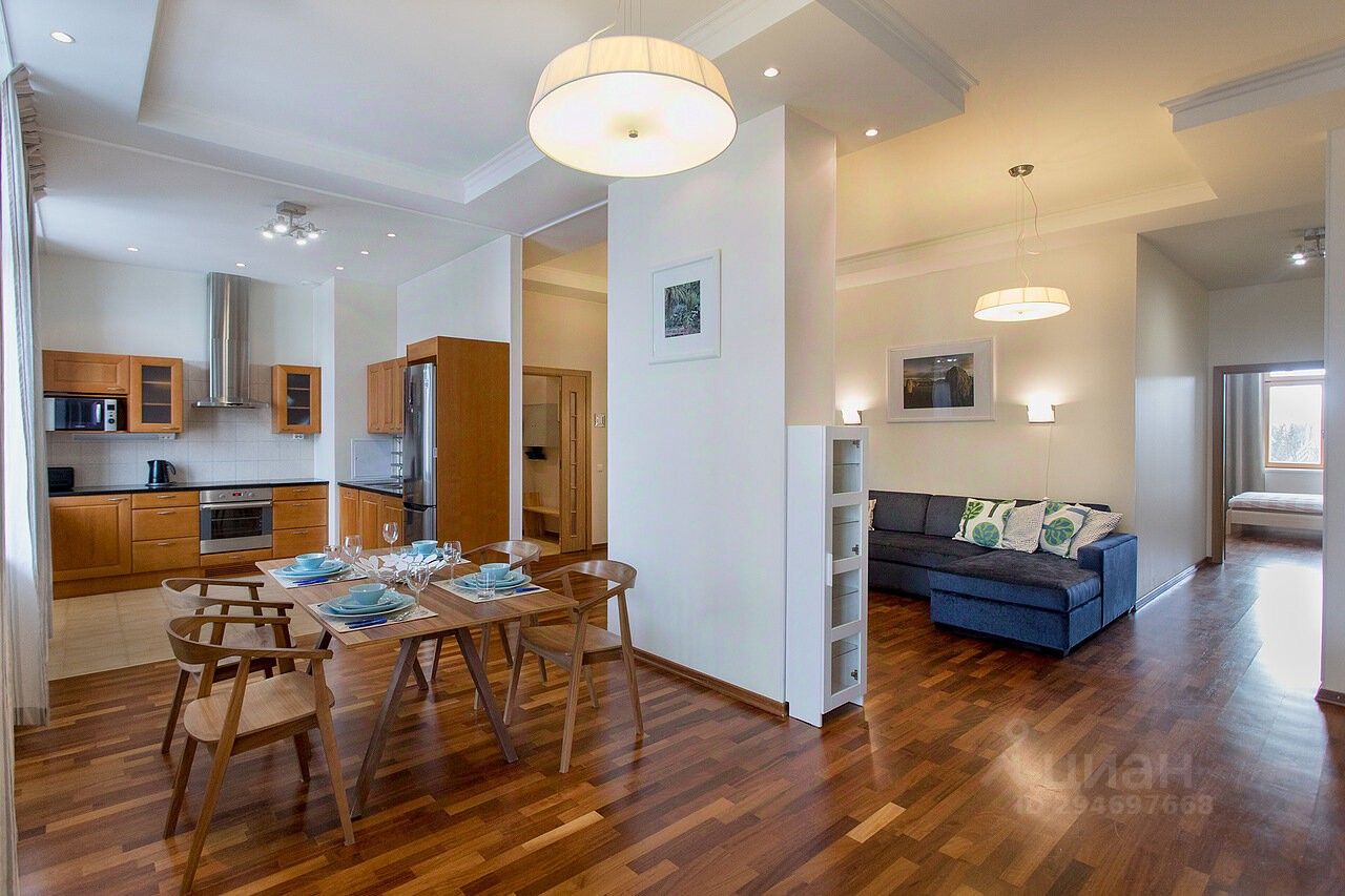 Снять трехкомнатную квартиру 120.8м² Морской просп., 33, Санкт ...