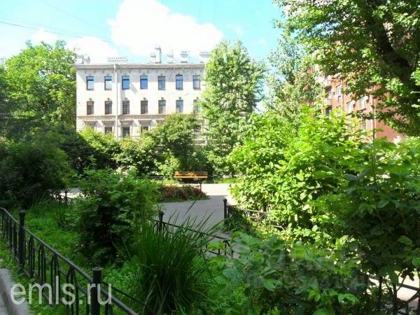 Продажа квартир в Санкт-Петербурге в сталинском доме