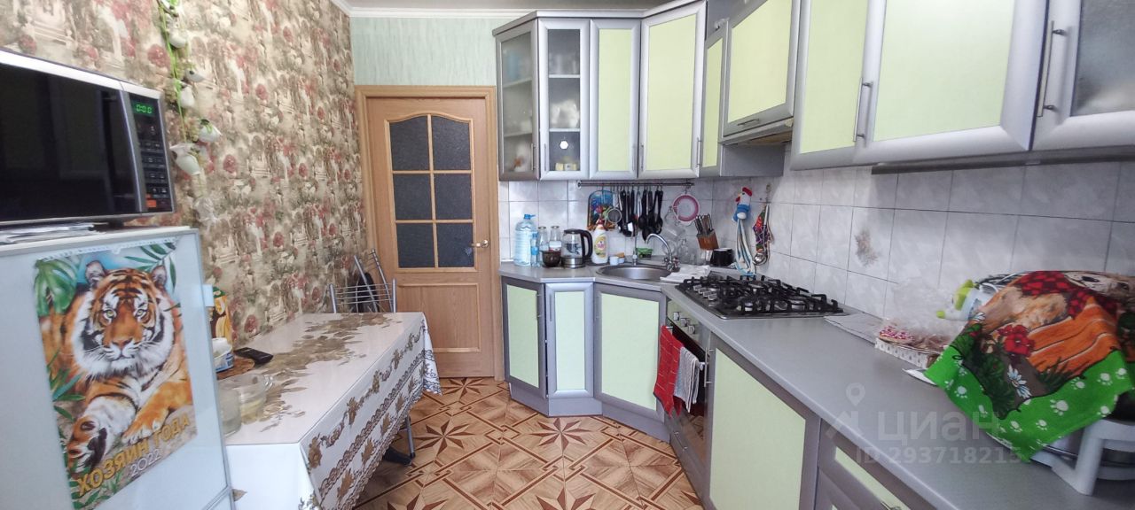 Сдам трехкомнатную квартиру 65м² ул. Орбитальная, 68/2, Ростов-на-Дону ...