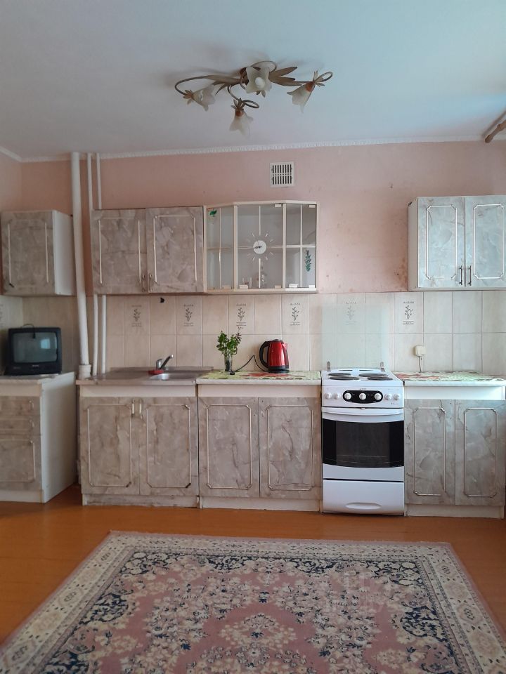 Сниму квартиру двухкомнатную в пушкине. Ремонт квартир примеры работ. Квартира переверткина 1/2. Однокомнатная квартира. Квартира внлвосибирске.