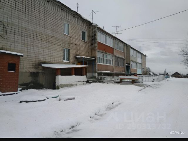 Погода в поселке уфимский ачитского. Посёлок Уфимский Ачитского района. Пос Уфимский Ачитского р-на Свердловской обл. Уфимский Ачитский район ул Каргинская 28. Магазин Белоснежка Ачитский район п. Уфимский.