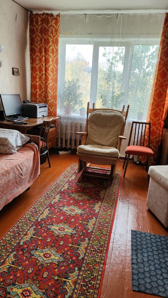 Купить трехкомнатную квартиру 57.7м² ул. Сенюкова, 31, Ухта, Коми респ ...