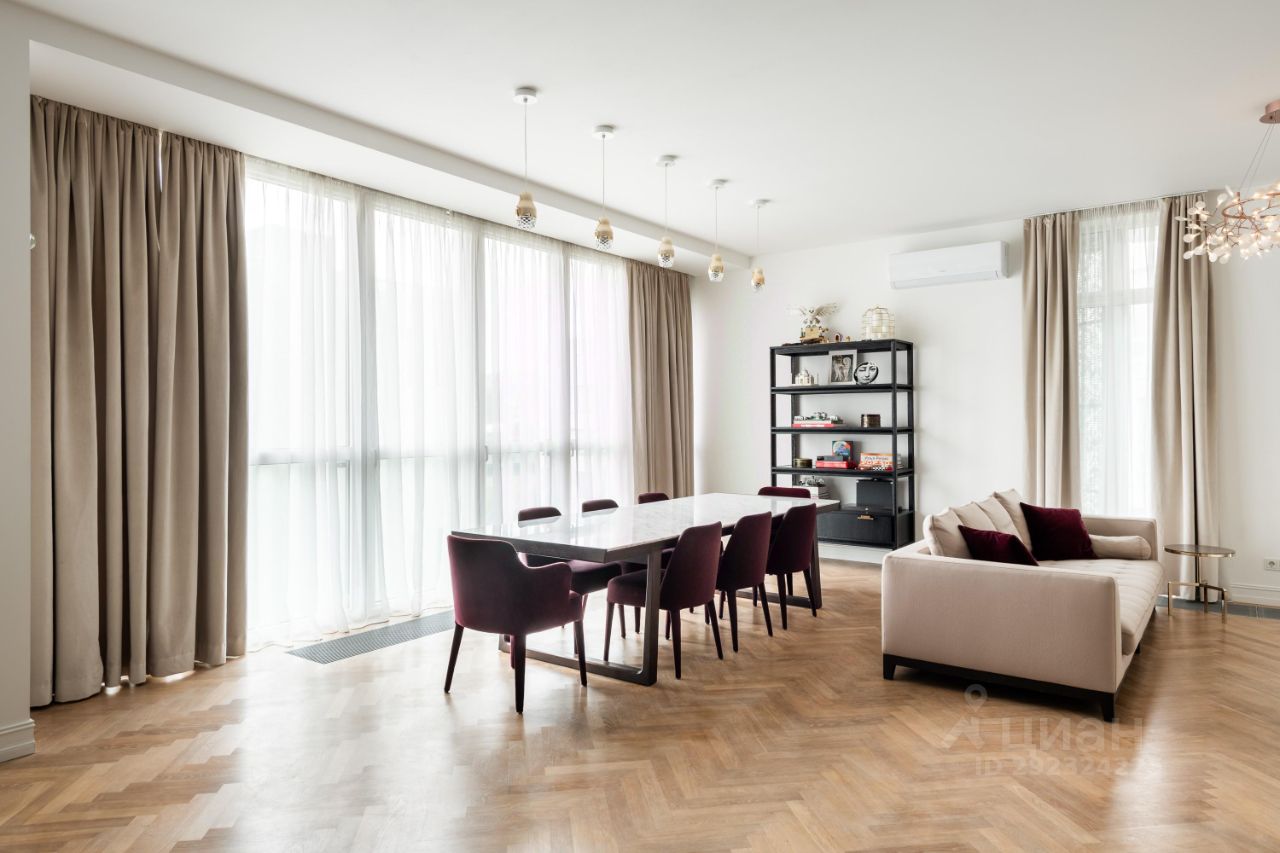 Продажа четырехкомнатной квартиры 170м² ул. Весенняя, 1с7, Московская ...