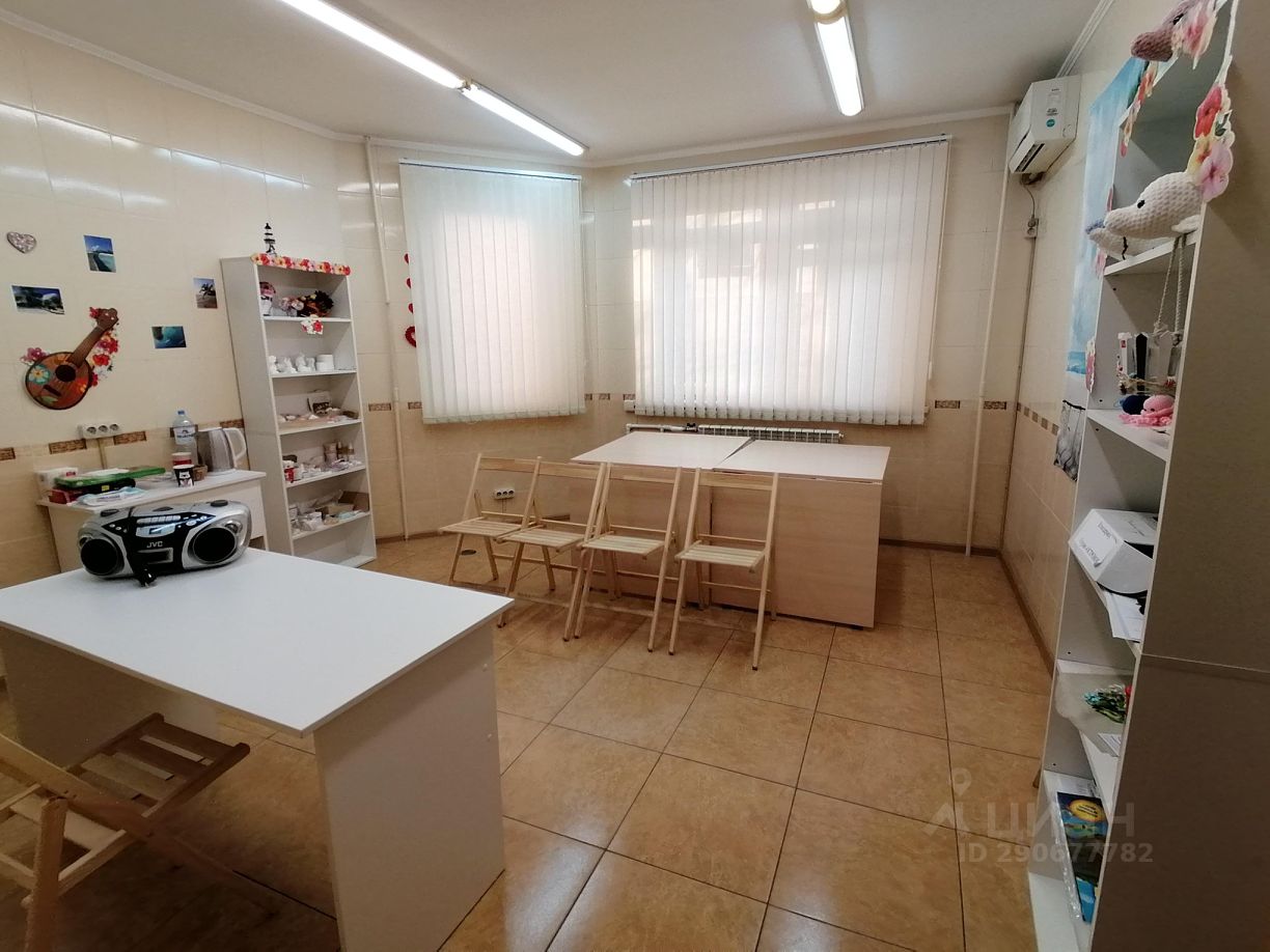 Снять помещение свободного назначения 18м² ул. Новозаводская, 12, Химки ...