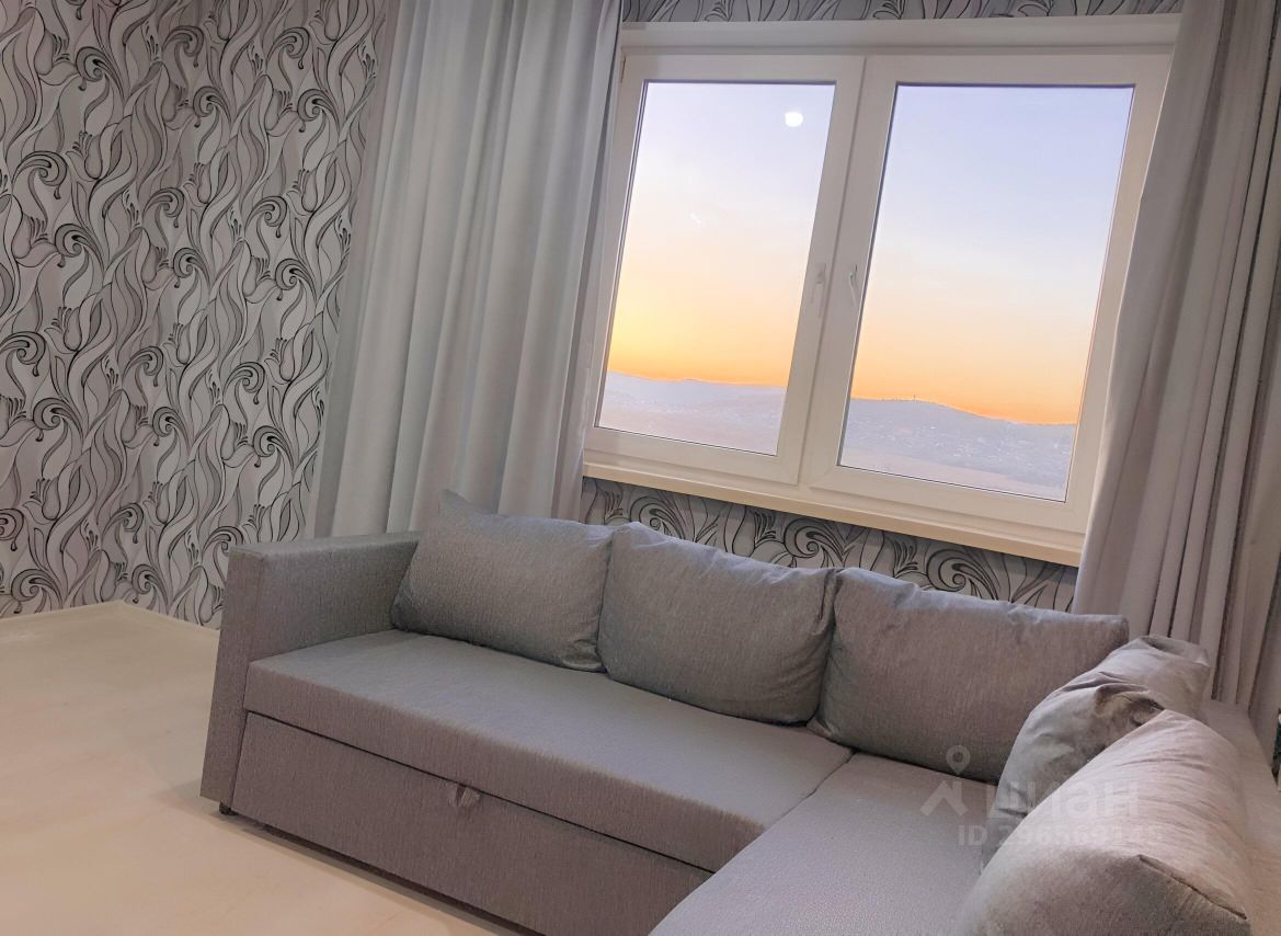 Сдам однокомнатную квартиру 47м² ул. Богдана Хмельницкого, 62к3, Миасс ...