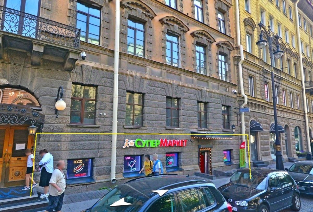 Купить торговую площадь 126м² Большая Конюшенная ул., 12, Санкт ...